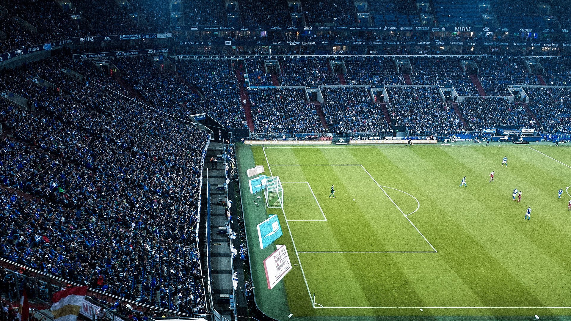 当英超争冠之夜遇见浓眉生涯之夜，跨越时空的竞技之光